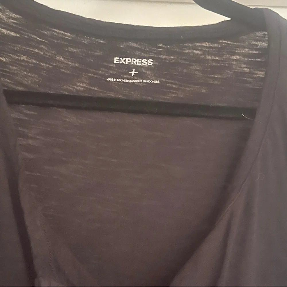 Express tee - Picture 1 of 3